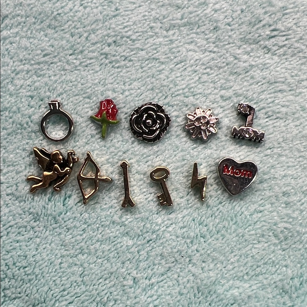 Floating Locket Charms - Wedding Love Mom theme
